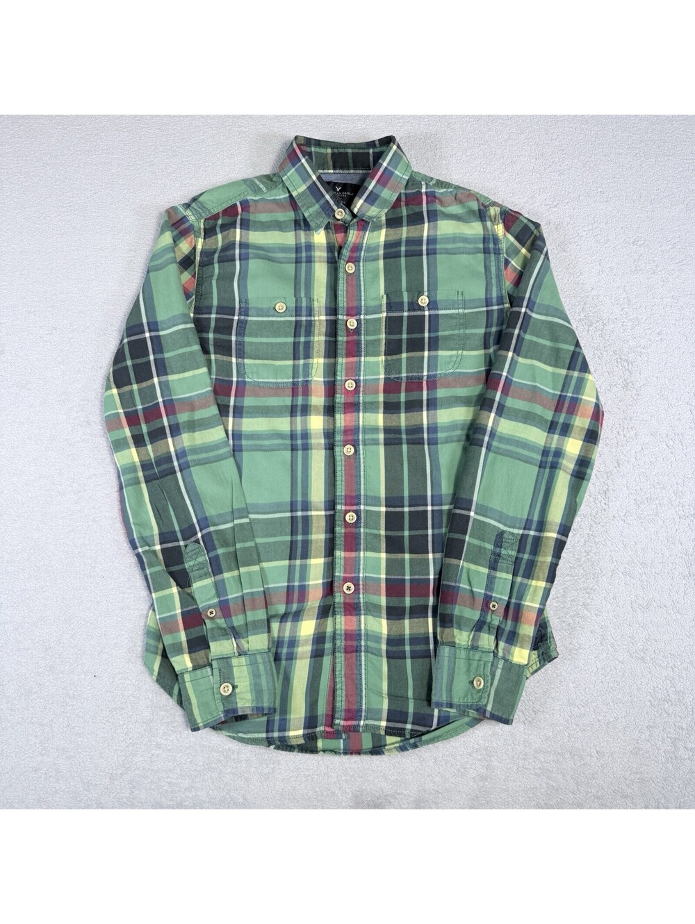 American Eagle Mens XS Plaid Button Down Shirt Classic Fit Navy Green Red White